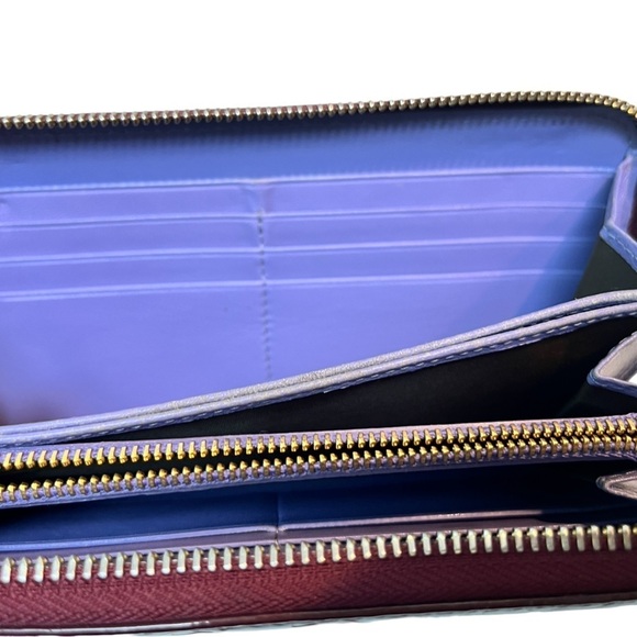 DIOR | Vintage Trotter Print Patent Leather Long Zip Wallet in Bordeaux/Lavender - Picture 14 of 16